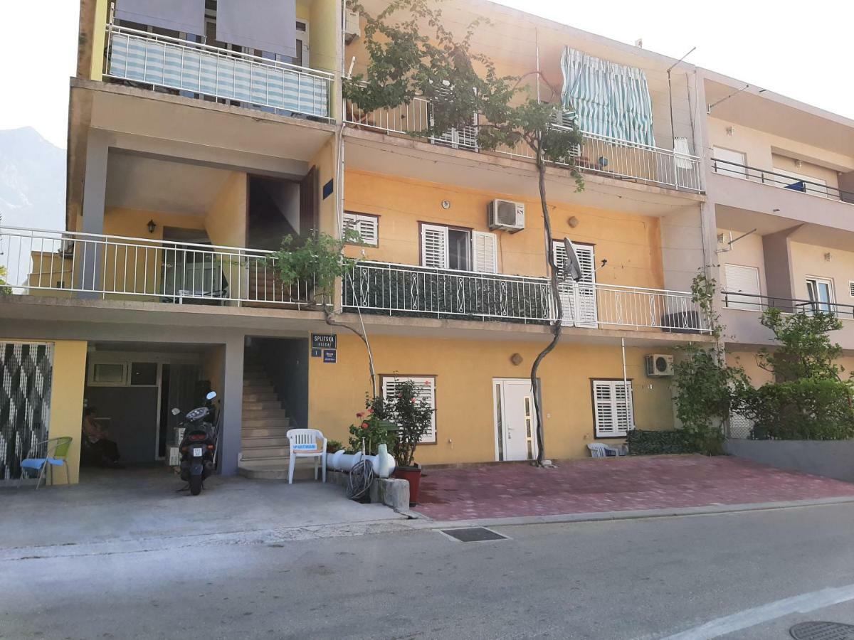 Apartman Gojak Макарська Екстер'єр фото
